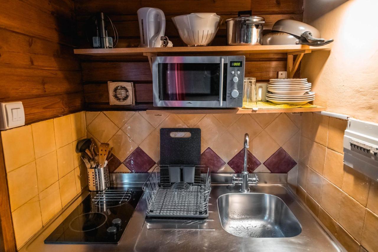 Fuente Del Lobo Glamping & Bungalows - Adults Only Pinos Genil Bagian luar foto