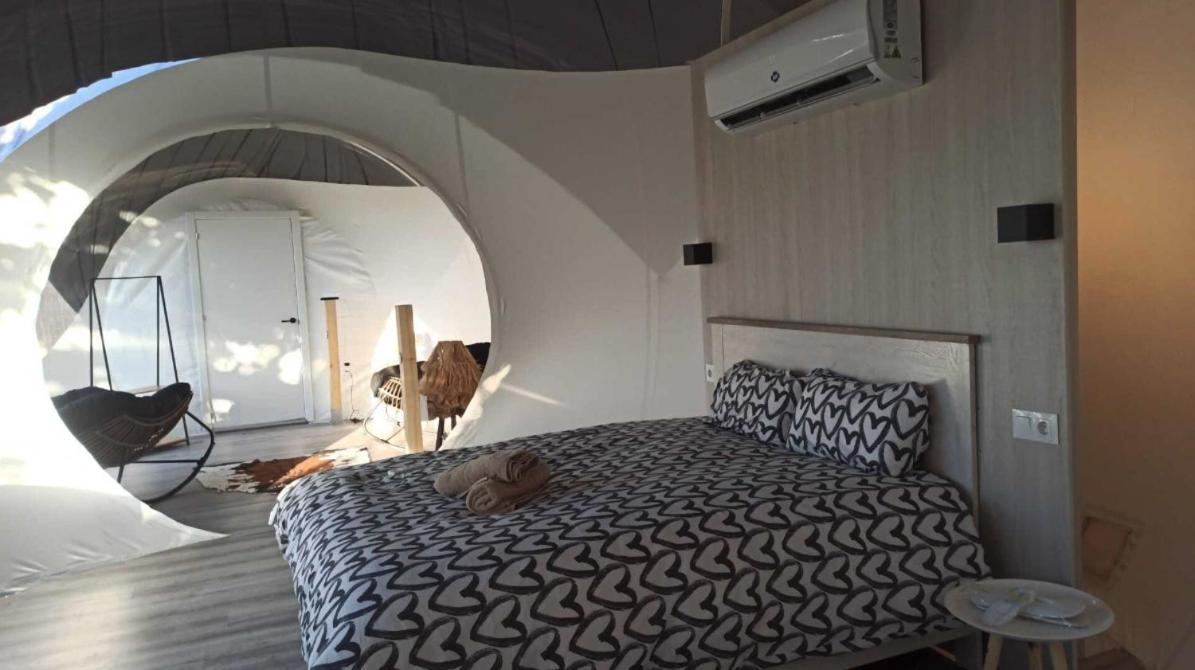 Fuente Del Lobo Glamping & Bungalows - Adults Only Pinos Genil Bagian luar foto