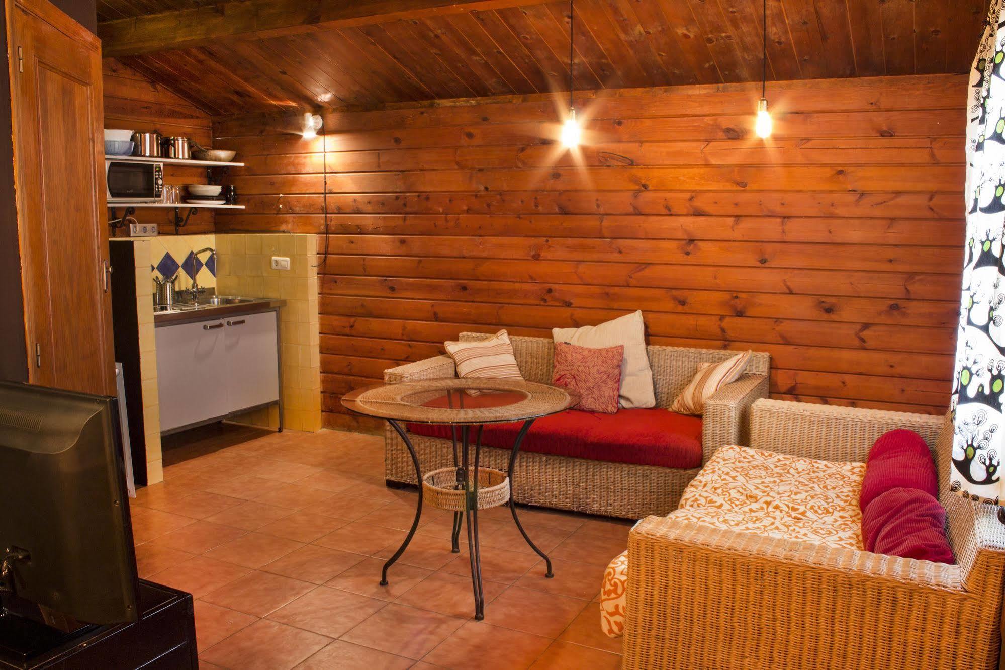 Fuente Del Lobo Glamping & Bungalows - Adults Only Pinos Genil Bagian luar foto